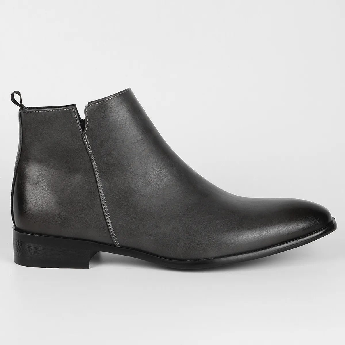 Men’s Leather Dress Boots – Sleek Chelsea Ankle Design