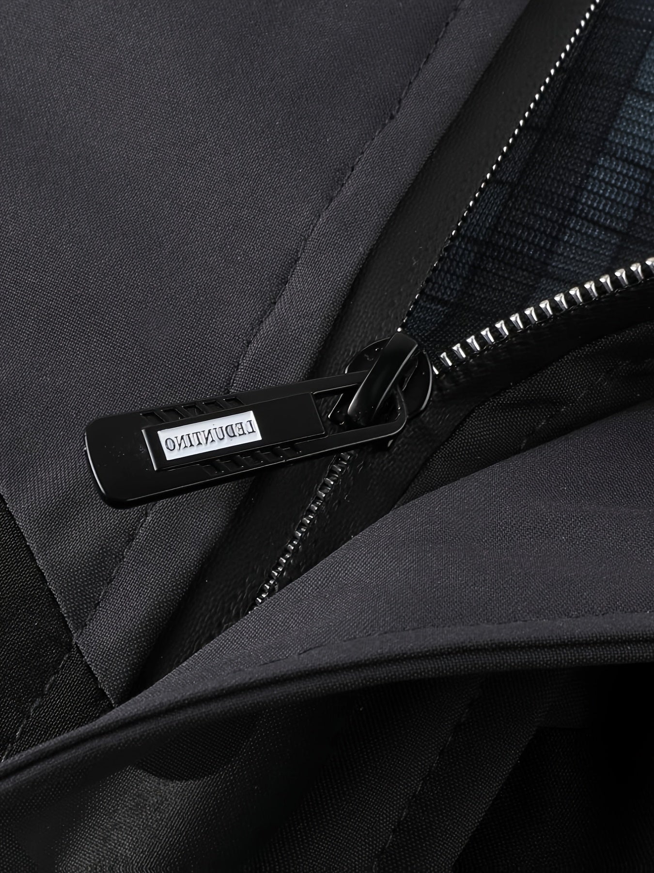 Men’s Hooded Jacket | Outdoor Windbreaker with Pockets