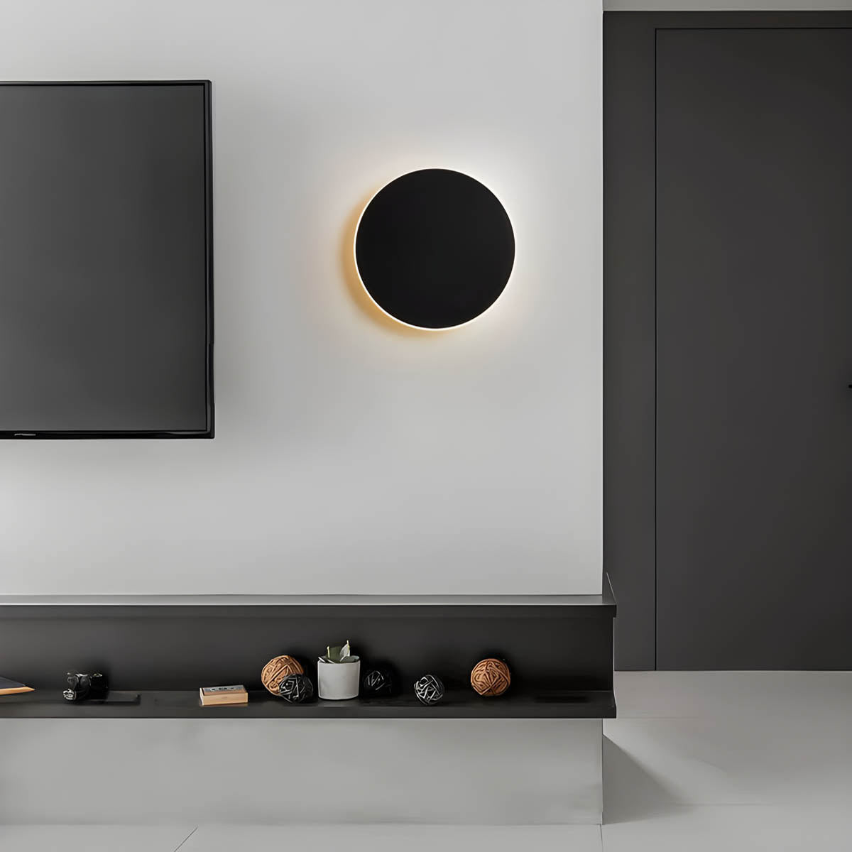Slim, Stylish and Atmospheric Wall Lamp