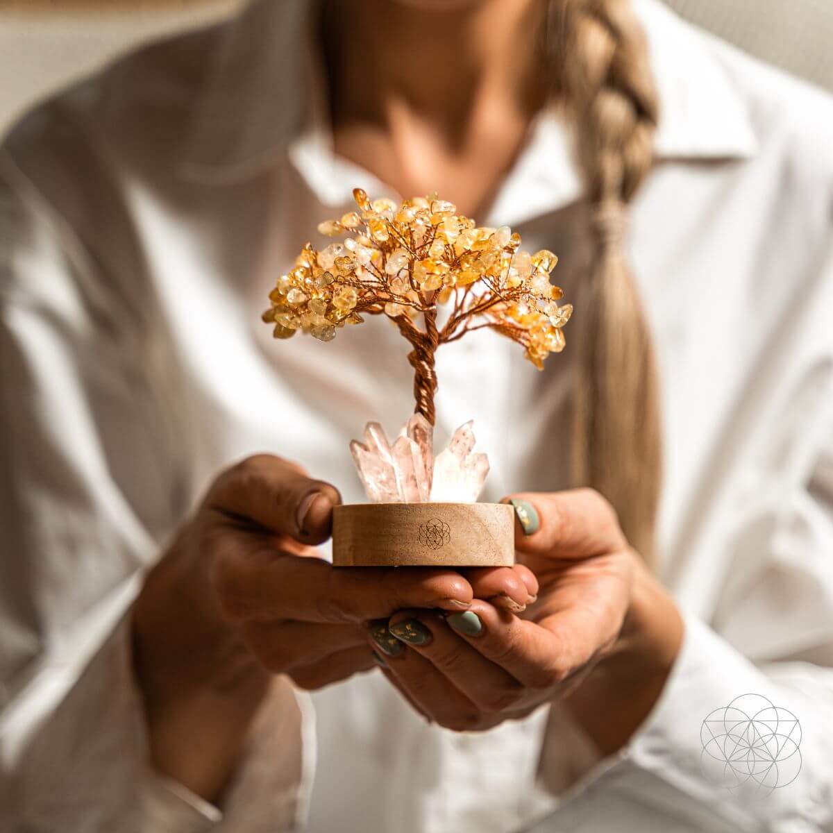 Golden Lamp of Wealth with Citrine Tree – Decorative LED Table Lamp for Home and Office