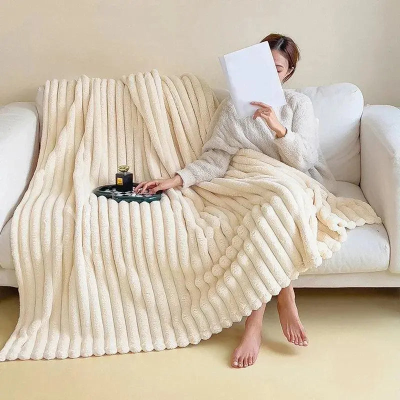 Luxyecs | Plush & Cozy Fleece Blanket