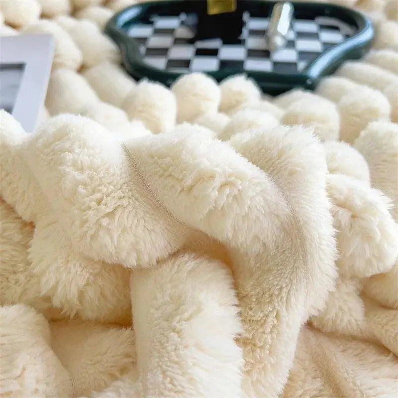 Luxyecs | Plush & Cozy Fleece Blanket