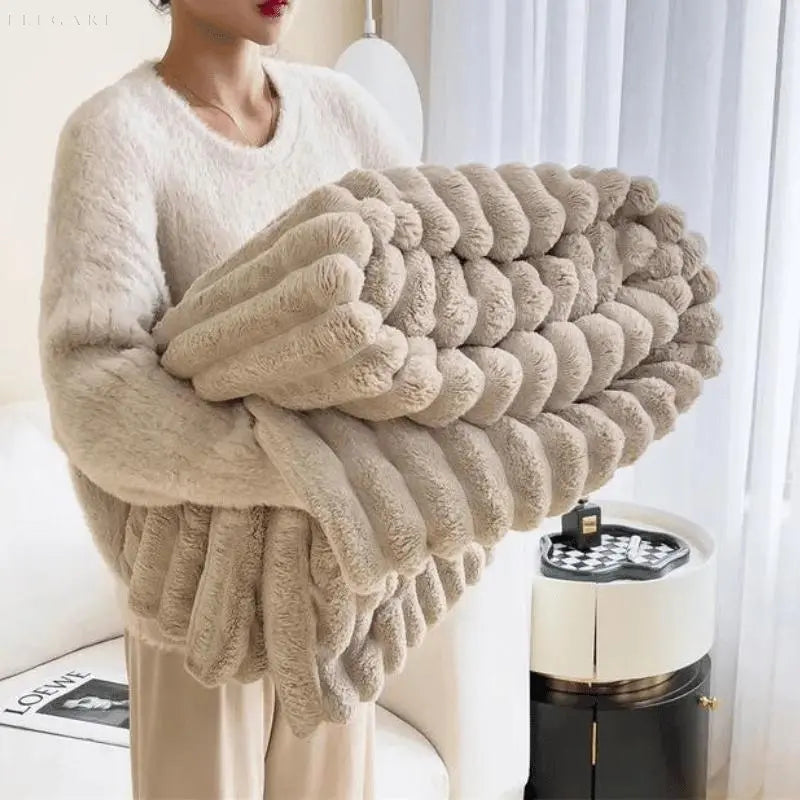 Luxyecs | Plush & Cozy Fleece Blanket