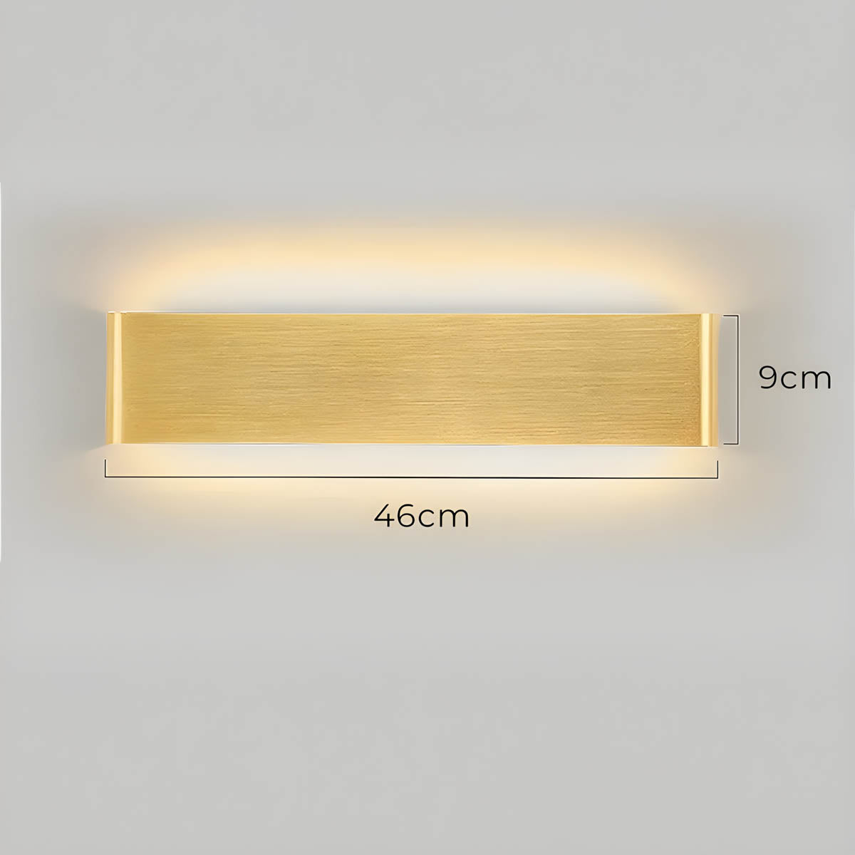 Elegant, Timeless, and Versatile Wall Lamp