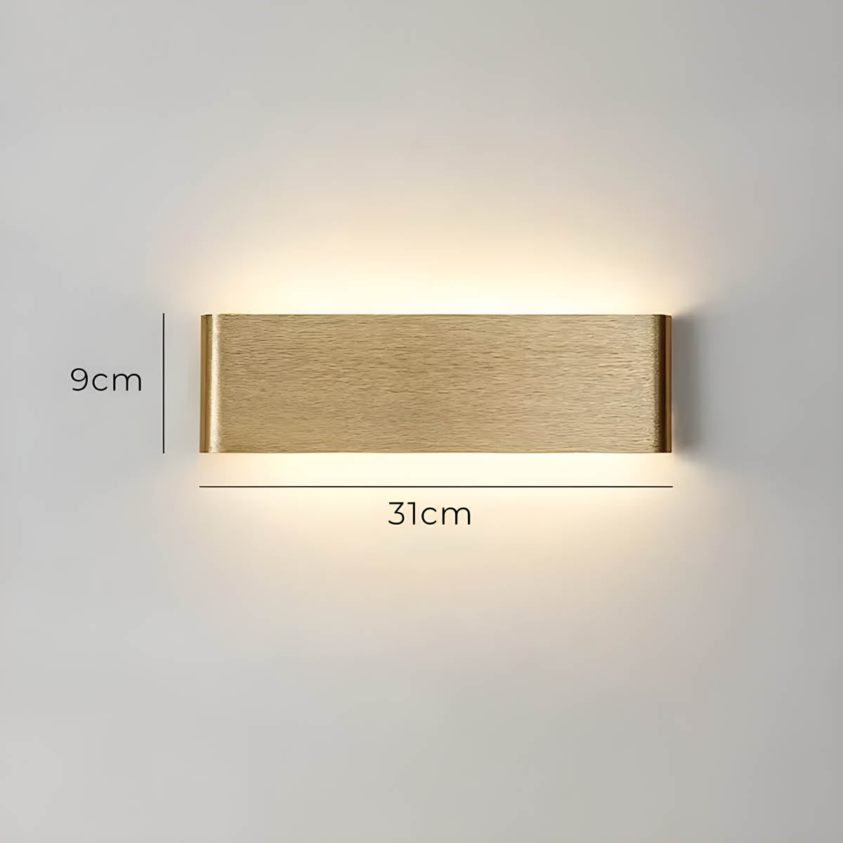 Elegant, Timeless, and Versatile Wall Lamp