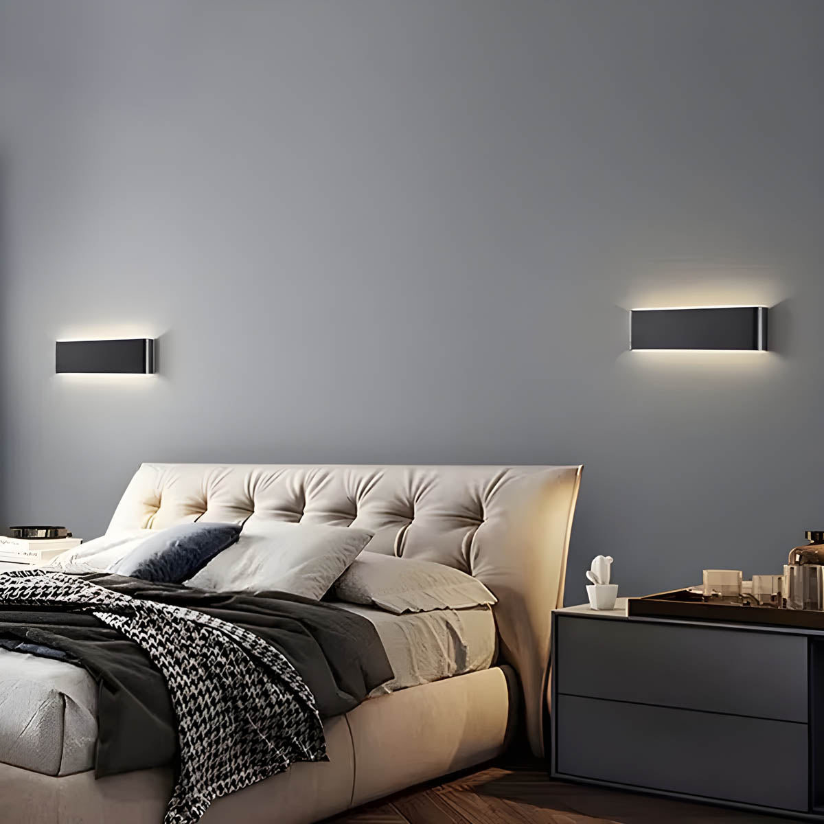 Elegant, Timeless, and Versatile Wall Lamp
