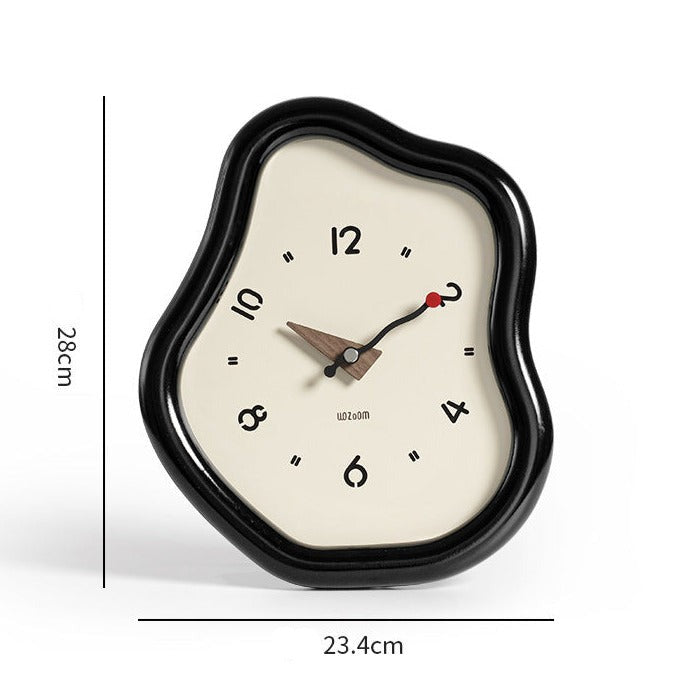 Distorted 3D Table Clock | Unique Timepiece for Lounge and Living Room