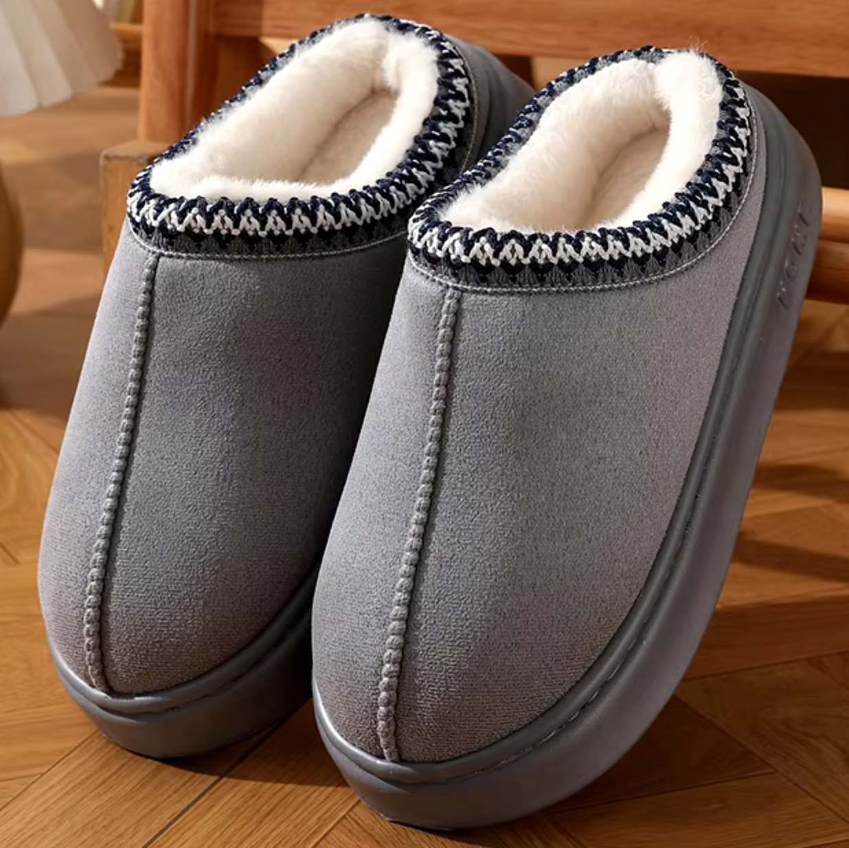 Unisex Sheepskin Slippers | Comfortable Wool-Lined Indoor Shoes