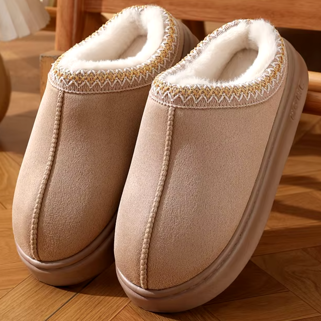 Unisex Sheepskin Slippers | Comfortable Wool-Lined Indoor Shoes