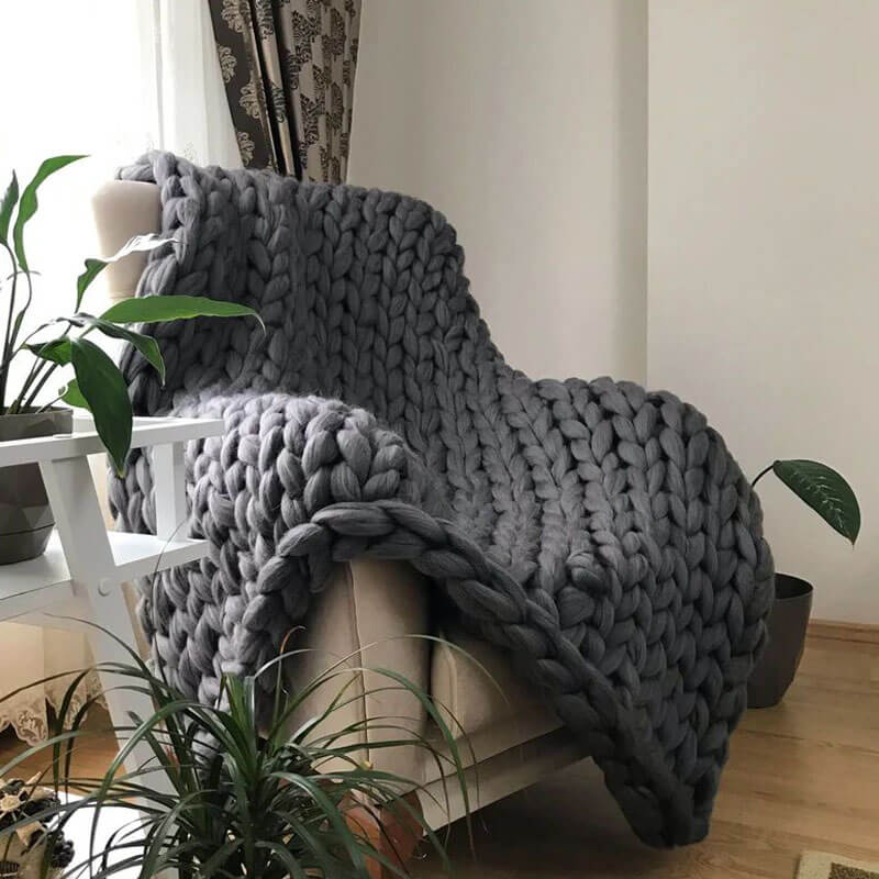 Chunky Knit Blanket | Soft and Cozy Oversized Throw for Home