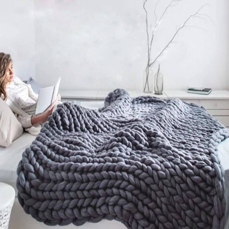 Chunky Knit Blanket | Soft and Cozy Oversized Throw for Home