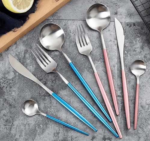Cutlery Set | 24-Piece Stainless Steel Cutlery Collection in Gold and Silver