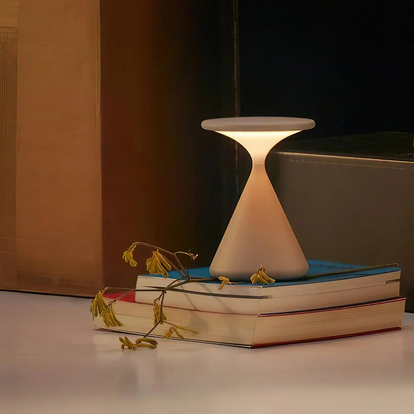 Hourglass Wireless Table Lamp | Elegant Wireless Lighting for Modern Homes