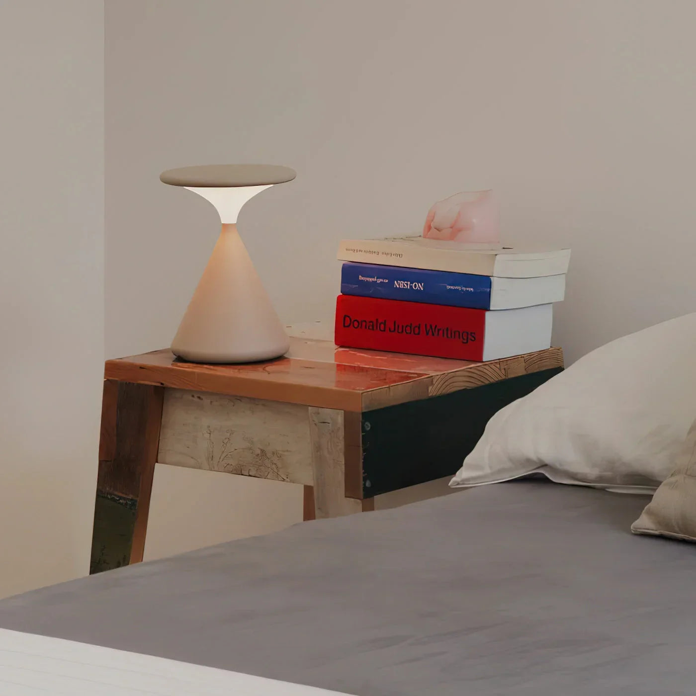 Hourglass Wireless Table Lamp | Elegant Wireless Lighting for Modern Homes