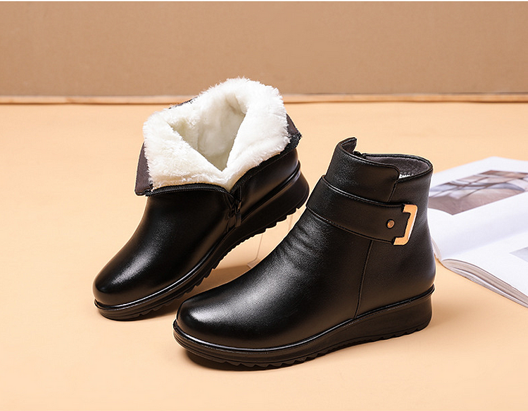 Women's Fur-Lined Ankle Boots | Stylish