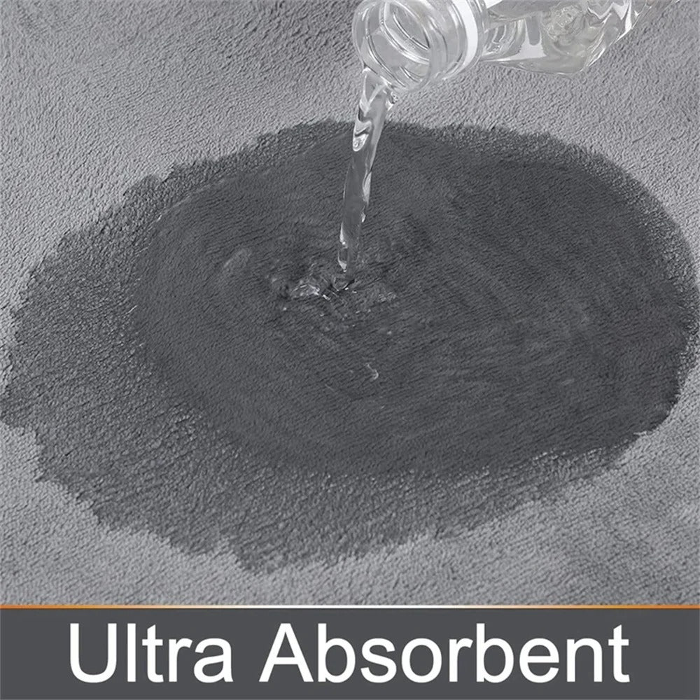 Super Absorbent Velvet Bath Mat | Anti-Slip, Quick-Dry Bathroom Rug