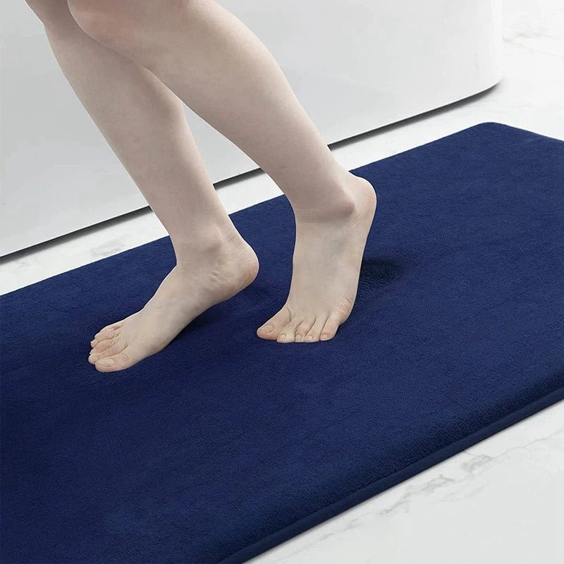 Super Absorbent Velvet Bath Mat | Anti-Slip, Quick-Dry Bathroom Rug