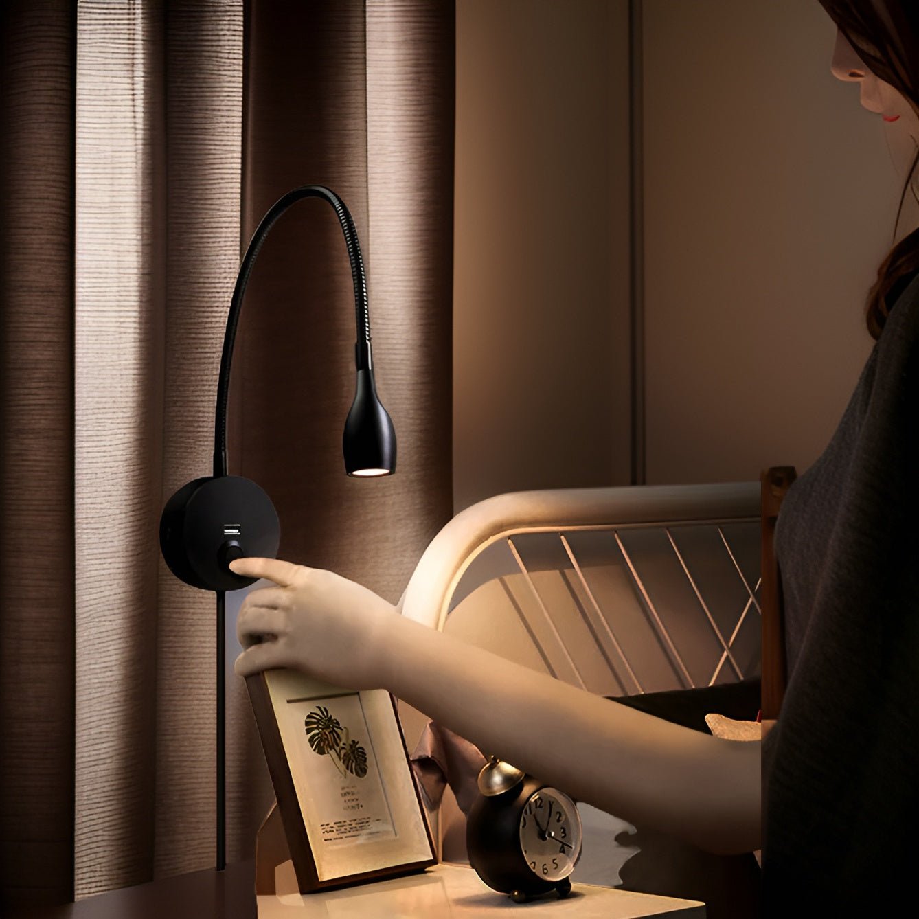 Wall Mounted Bed Light | Modern Reading Lamp - Luxyecs