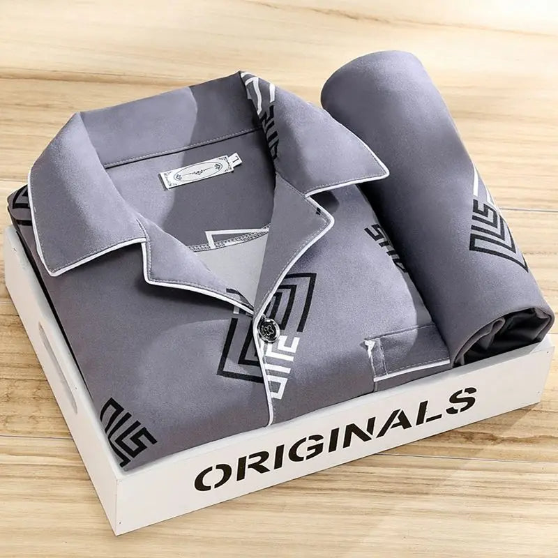 Men’s Lightweight Pajama Set – Stylish Feather Pattern Sleepwear