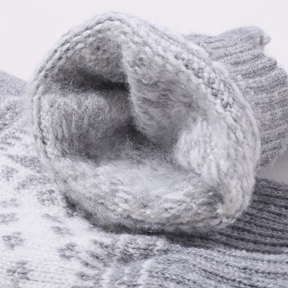 Winter Knit Gloves | Warm Snowflake Pattern