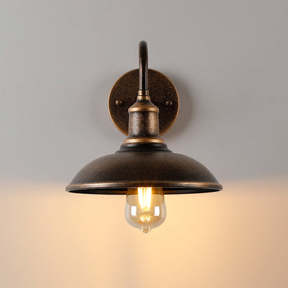 Rustic Outdoor Wall Lamp – Warm LED Illumination