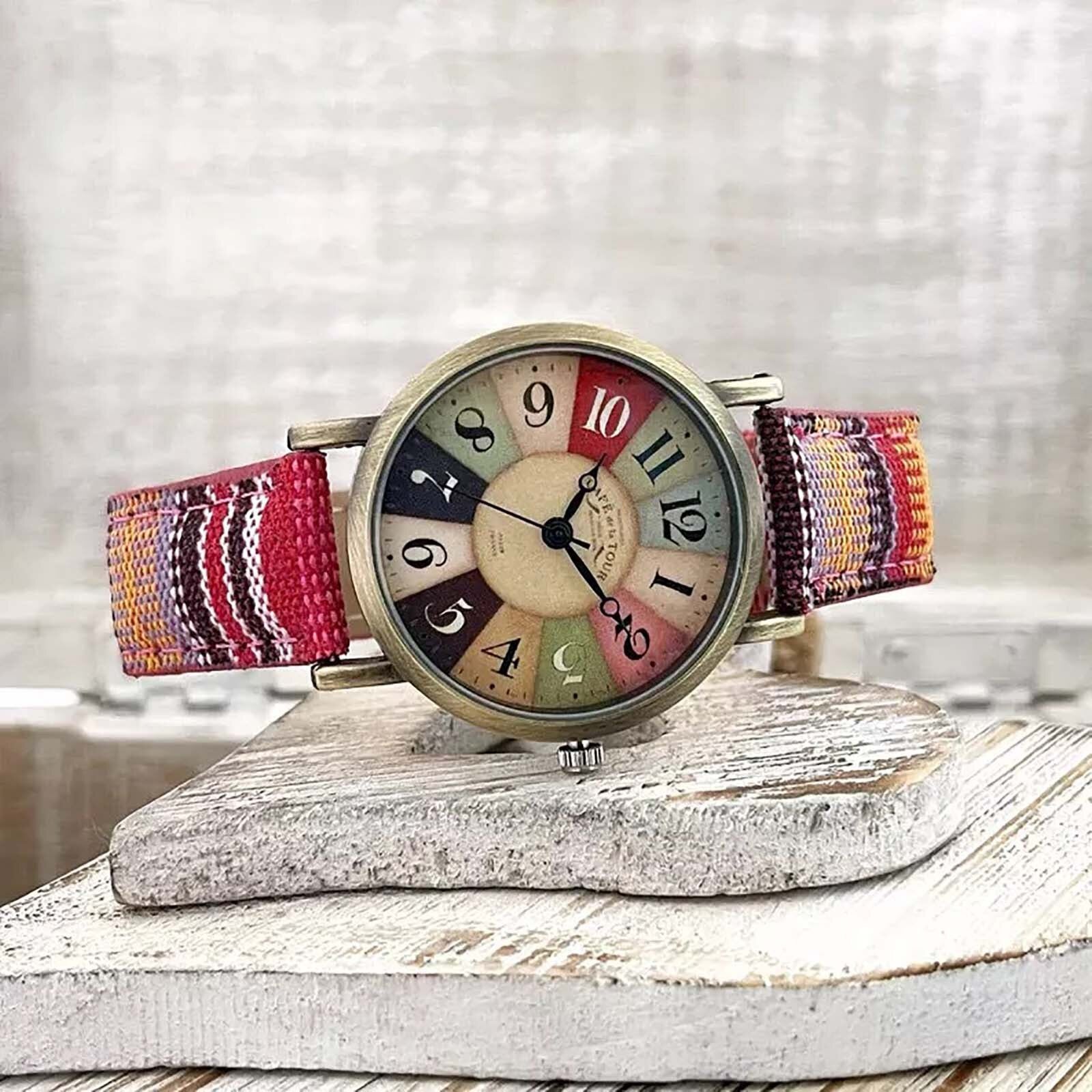 Colorful Watch – Retro Design with a Fun Woven Band