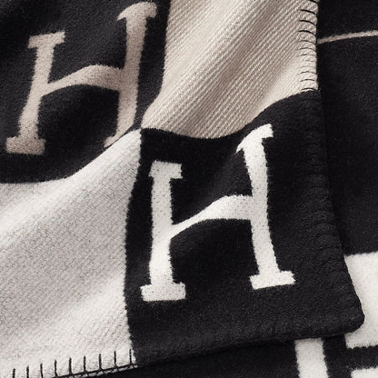 Premium Sofa Throw Blanket | Stylish
