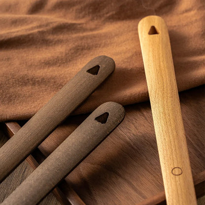Long Handle Shoe Horn | Easy On and Off