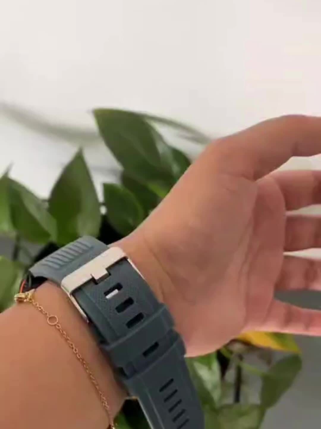 Men’s Outdoor Smartwatch | Fitness Tracker with Barometer and GPS