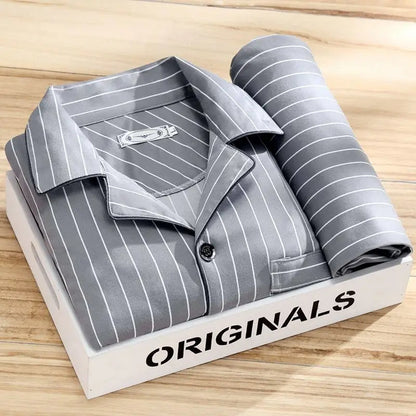 Men’s Lightweight Pajama Set – Stylish Feather Pattern Sleepwear