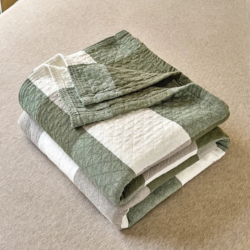 Three-Layer Japanese Quilt | Soft and Cozy Bedspread for Comfort