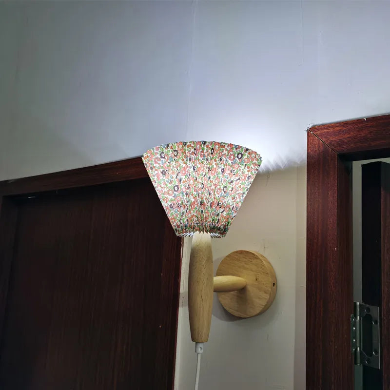 Petal Lamp | Nordic Style Wooden Wall Sconce with Pleated Design