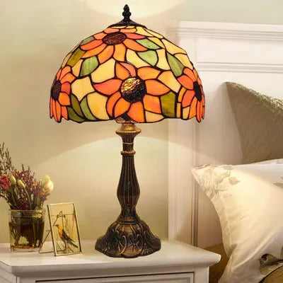 RadiantHue - Tiffany Desk Lamp