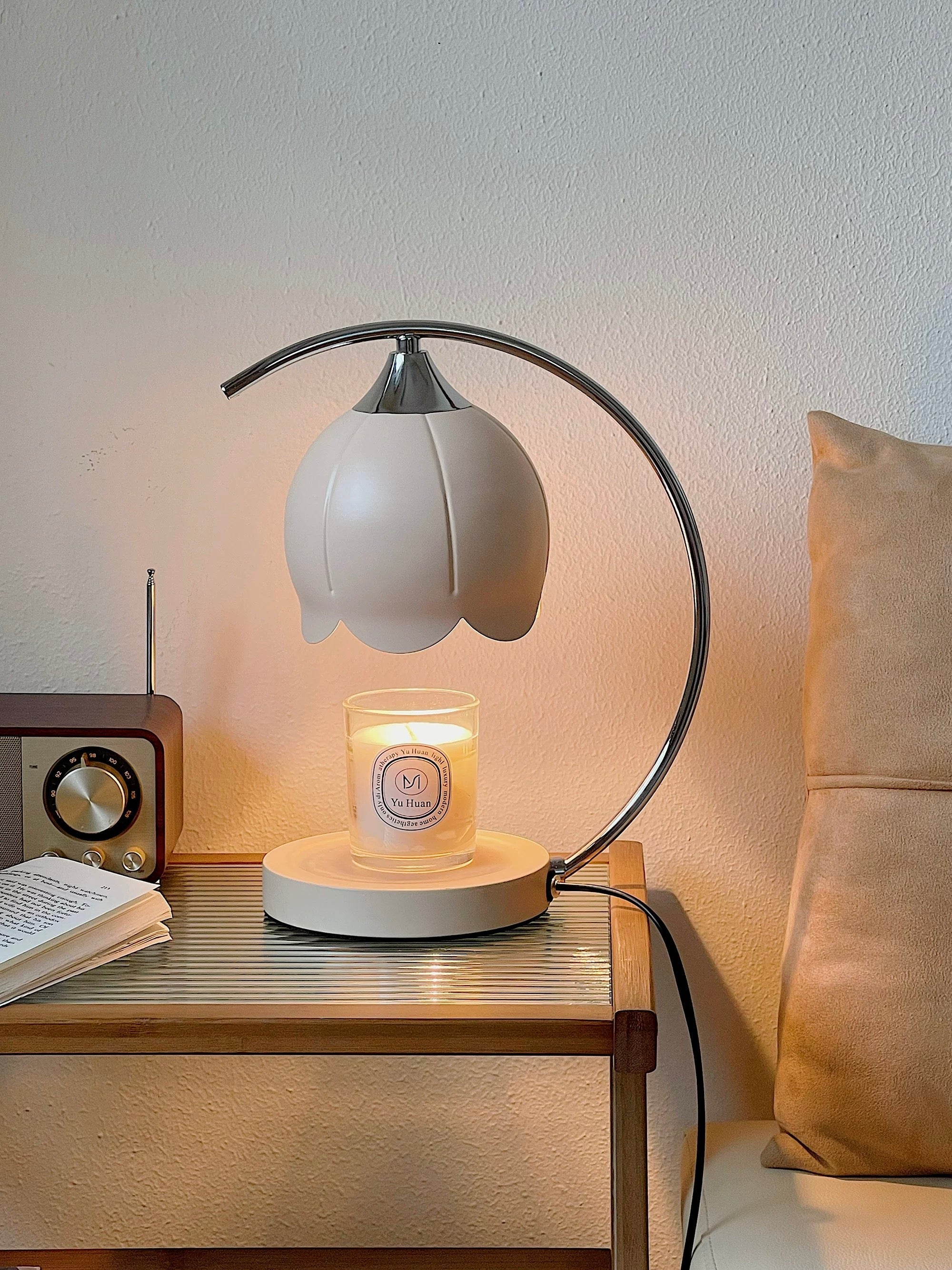 Tulip Candle Warmer Table Lamp