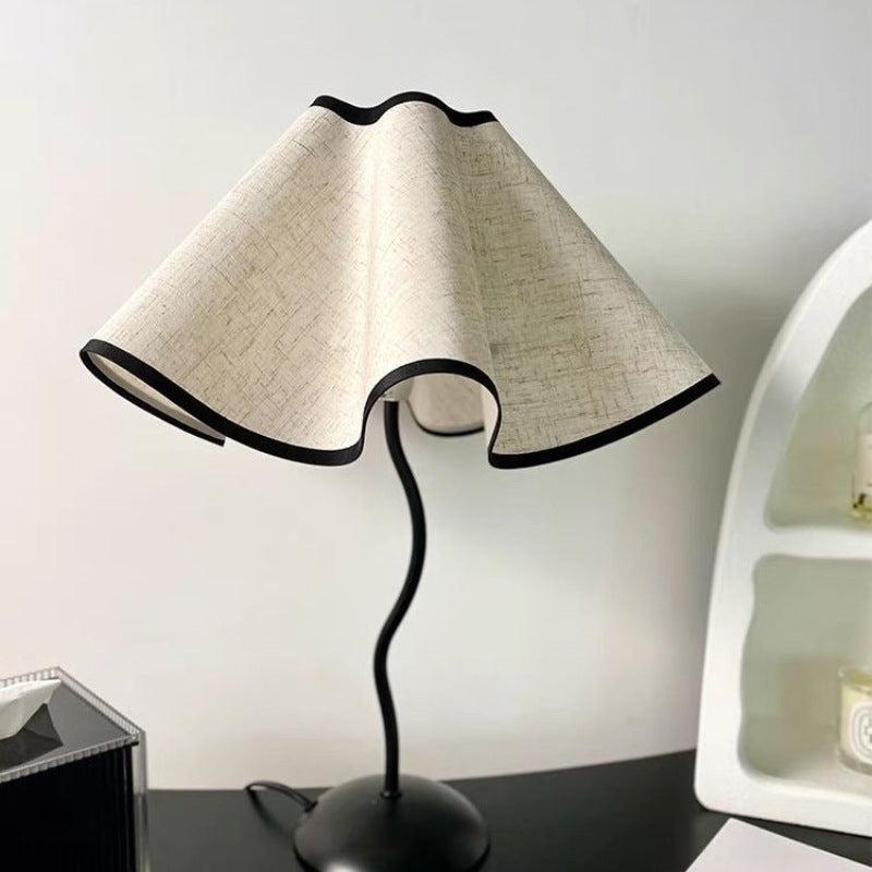 Wavy Table Lamp