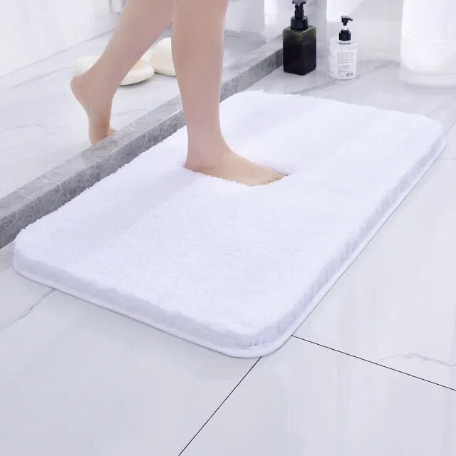 Bath Mat | Luxurious Ultra - Soft and Highly Absorbent Design - Luxyecs