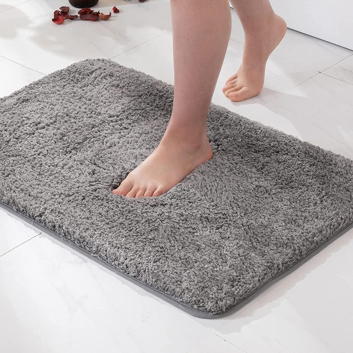 Bath Mat | Luxurious Ultra - Soft and Highly Absorbent Design - Luxyecs