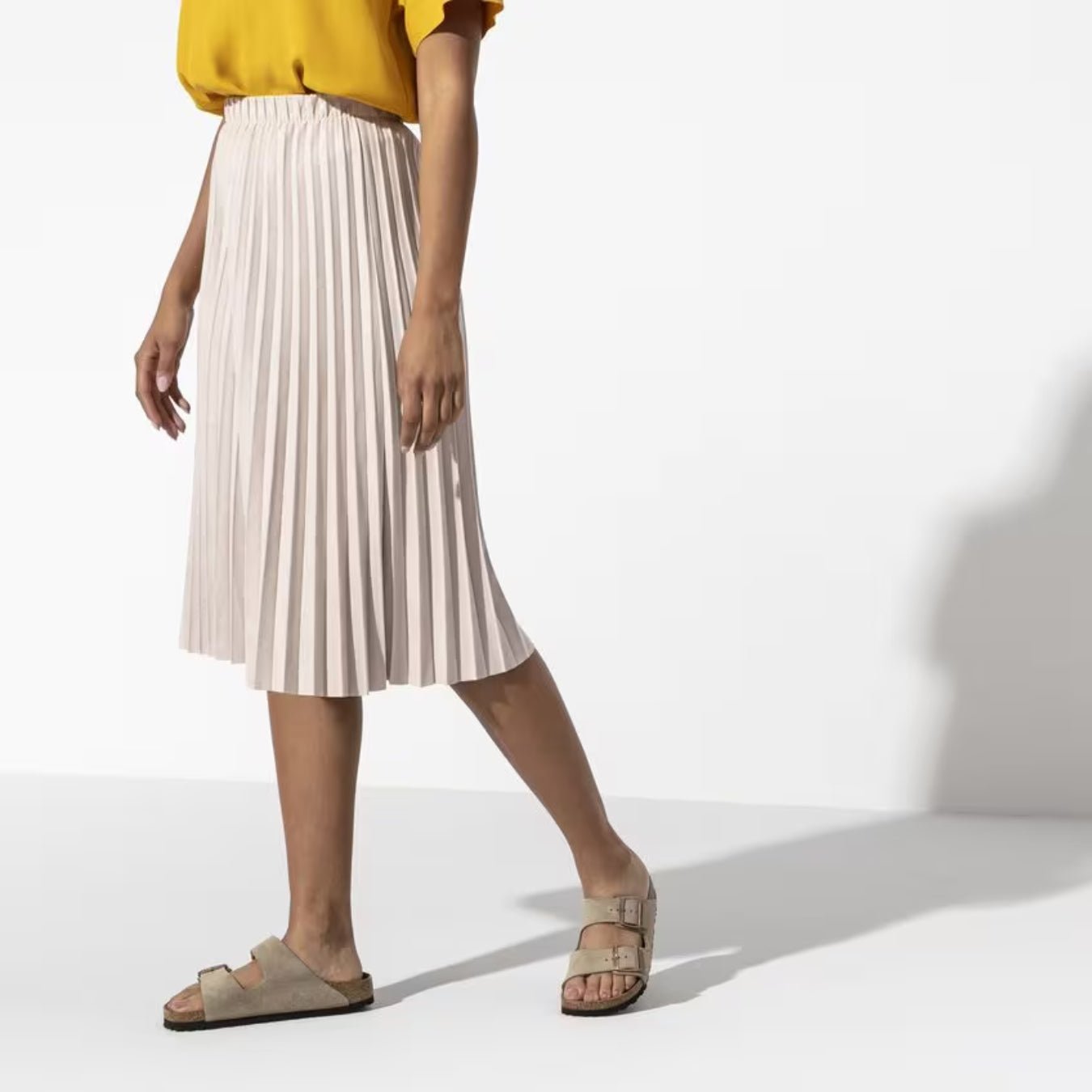 Casual Sandals With Soft Anatomical Footbed For All - Day Comfort And Support - Luxyecs
