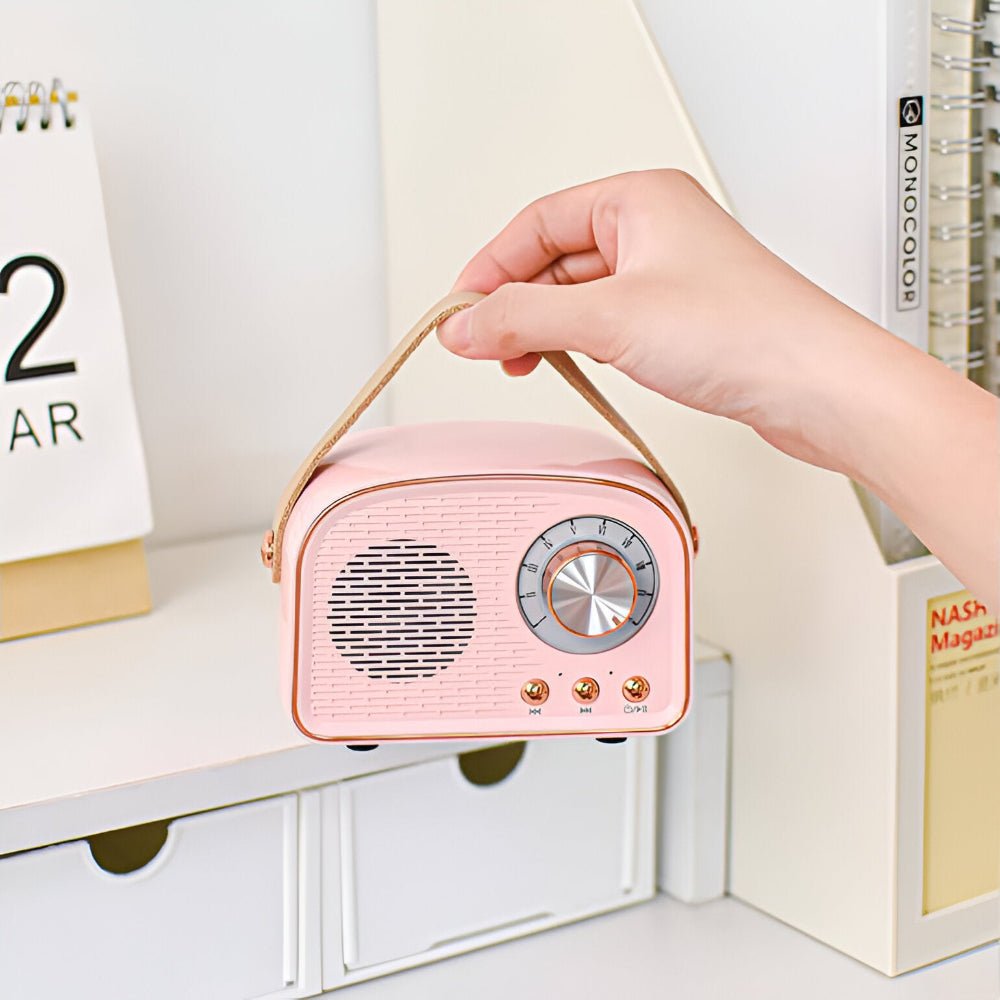 Classic Retro Bluetooth Speaker - Stylish Wireless Sound System with Vintage Radio Design - Luxyecs