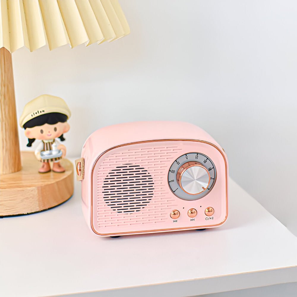 Classic Retro Bluetooth Speaker - Stylish Wireless Sound System with Vintage Radio Design - Luxyecs