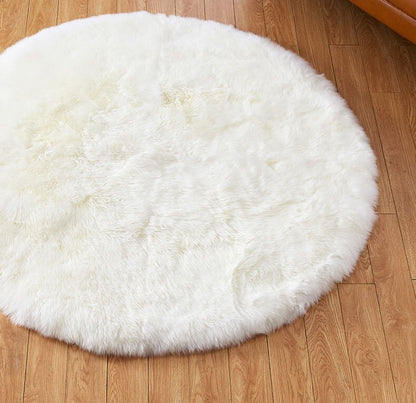 Faux Fur Round Area Rug | Soft and Plush Sheepskin Style Rug for Living Room