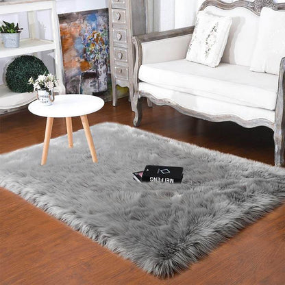 Faux Fur Round Area Rug | Soft and Plush Sheepskin Style Rug for Living Room