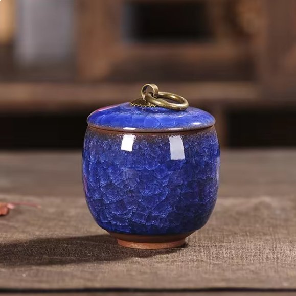 Small Pet Urn | Beautiful Memorial Keepsake for Loved Companions