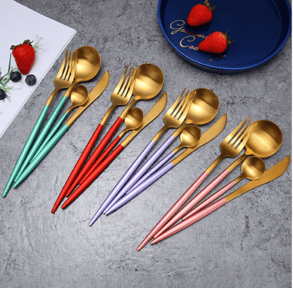 Cutlery Set | 24-Piece Stainless Steel Cutlery Collection in Gold and Silver