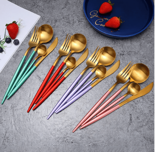 Cutlery Set | 24-Piece Stainless Steel Cutlery Collection in Gold and Silver