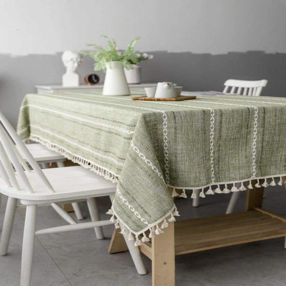Table Accessories | Stylish Cotton and Linen Tablecloth with Tassel Edges