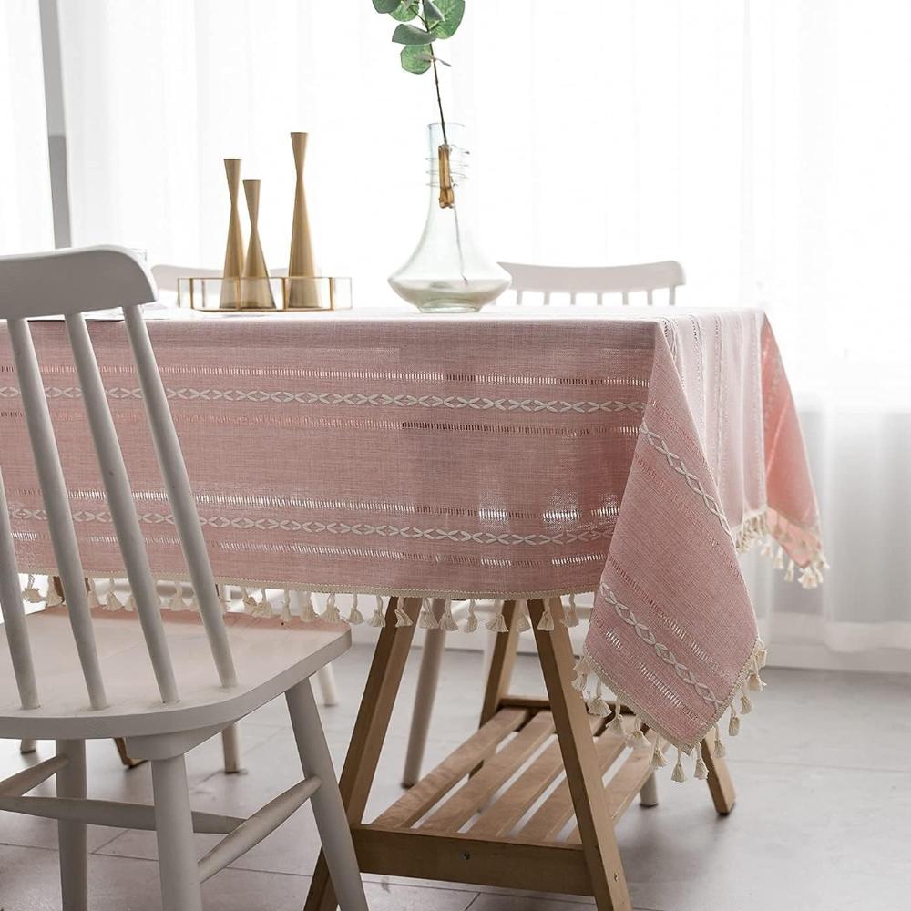 Table Accessories | Stylish Cotton and Linen Tablecloth with Tassel Edges