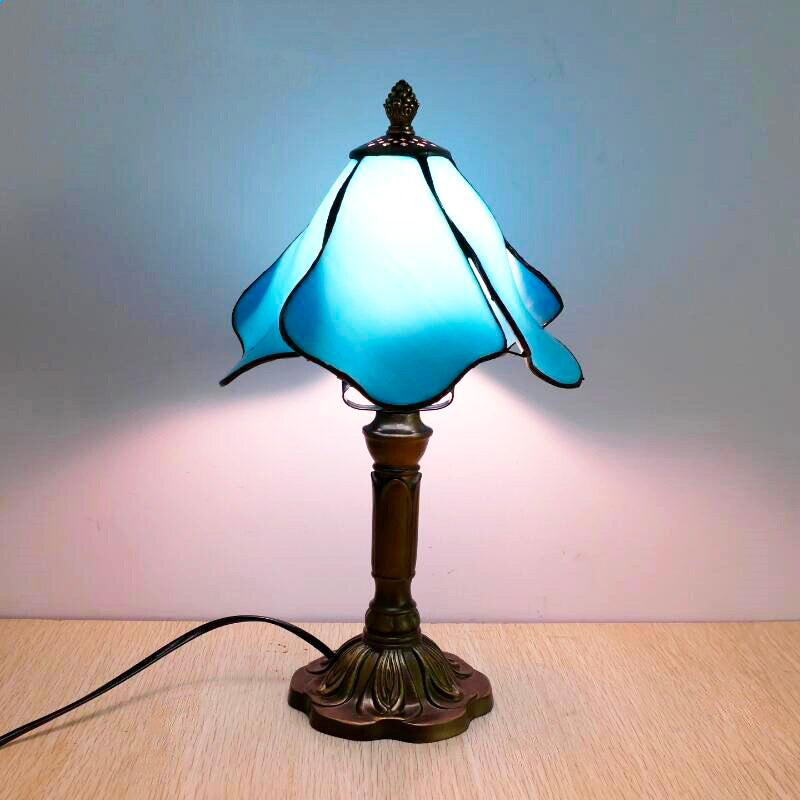 Blue Tiffany vintage bedside lamp mosaic design