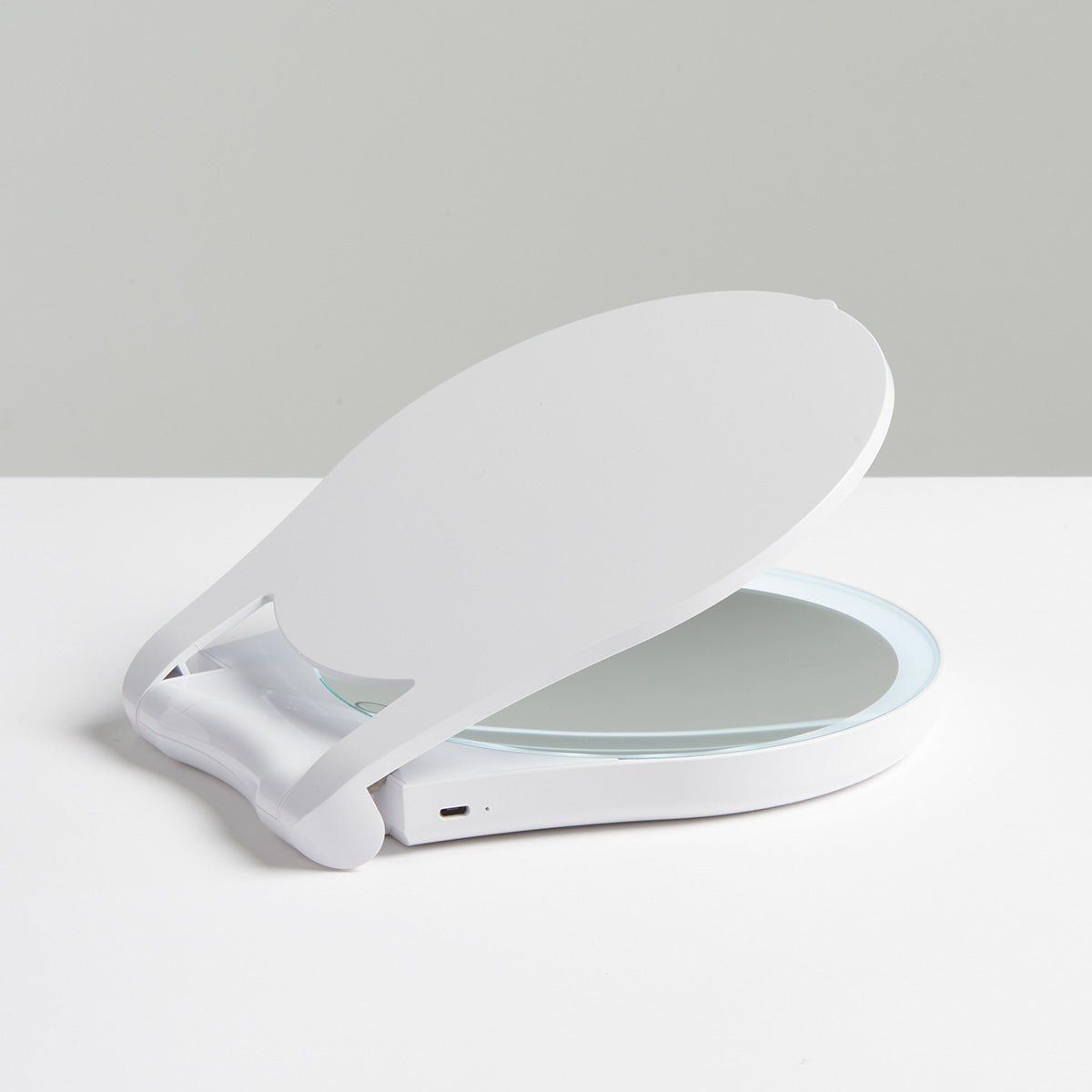 Makeup Mirror | Lighted Folding Vanity Mirror - Luxyecs