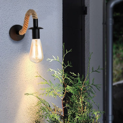 Vintage Indoor / Outdoor Wall Lamp